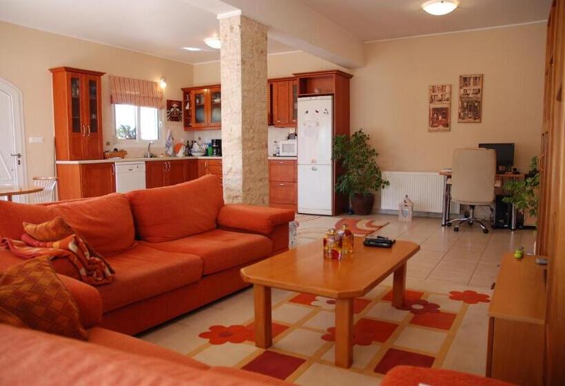 آپارتمان 3 خوابه, Villa Italiana
