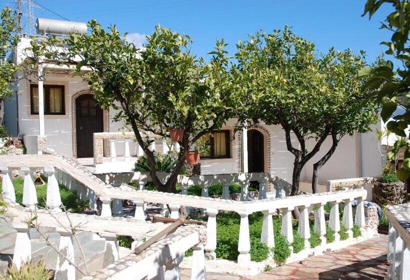 آپارتمان 3 خوابه, Villa Italiana