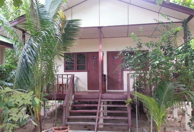 بنگله خانوادگی, Moonhut Bungalows