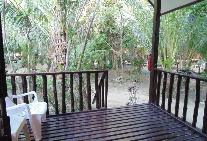 بانگلوی استاندارد, Moonhut Bungalows