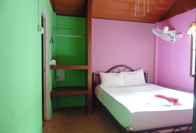 بانگلوی استاندارد, Moonhut Bungalows