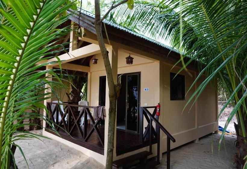 بانگلوی استاندارد, Moonhut Bungalows
