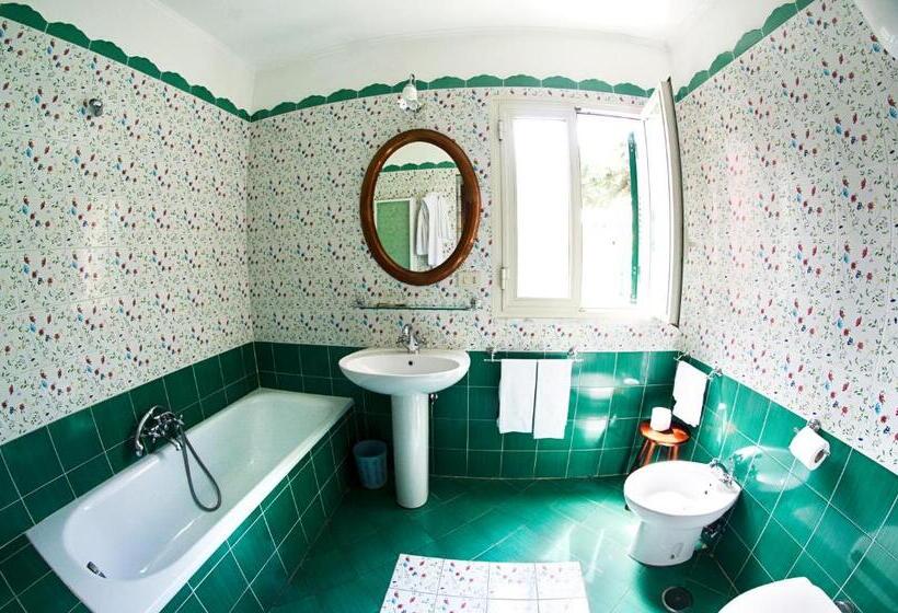 اتاق استاندارد, Villa Maria