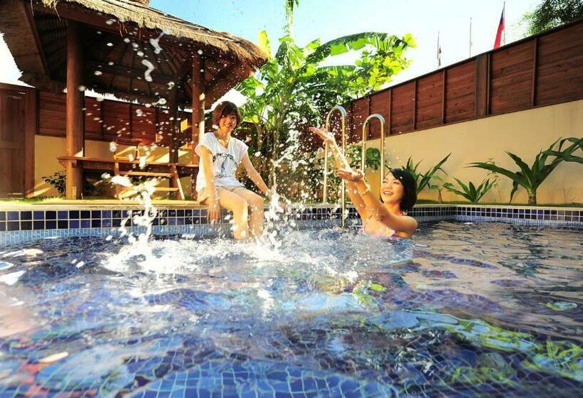 ویلای 1 خوابه, Howard Villa