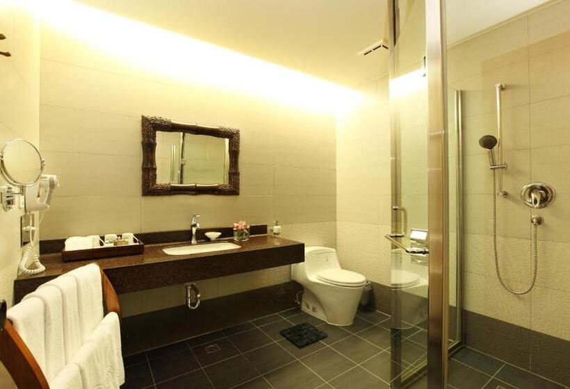 ویلای 2 خوابه, Howard Villa