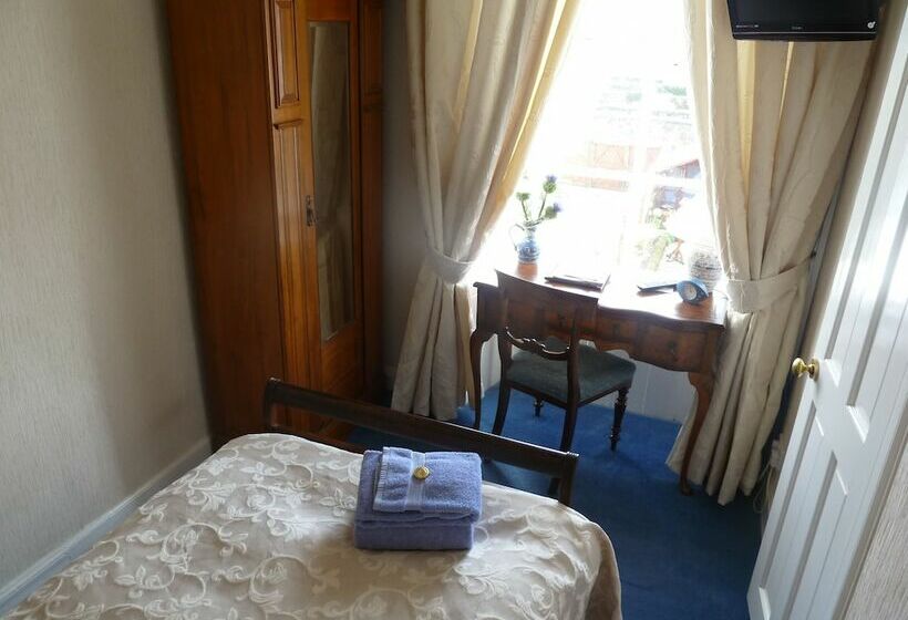اتاق استاندارد یک نفره, Burnside Guest House