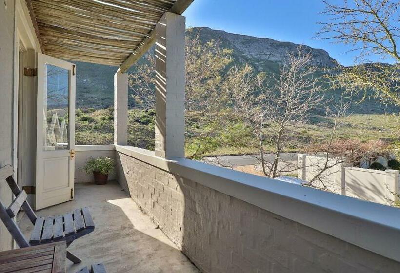 اتاق استاندارد با تخت بزرگ, Hermanus Lodge On The Green   Solar Power