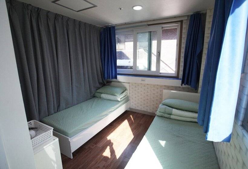 اتاق استاندارد, Namsan Guesthouse