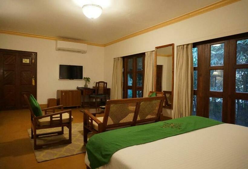 سوییت, Saraca Hotel Lucknow