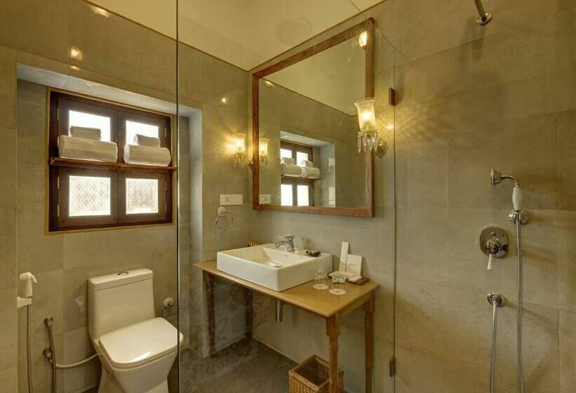 اتاق استاندارد, Saraca Hotel Lucknow