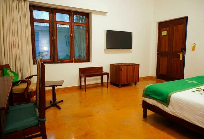 اتاق استاندارد, Saraca Hotel Lucknow