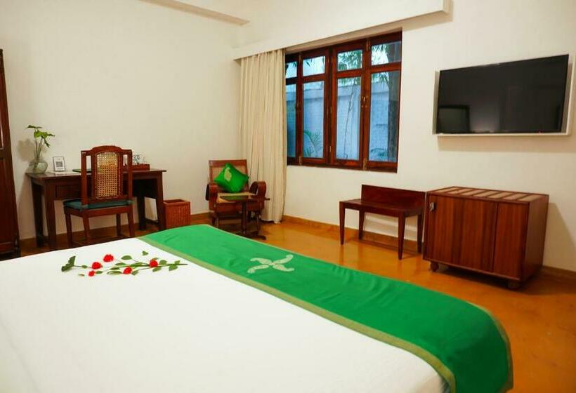 اتاق استاندارد, Saraca Hotel Lucknow