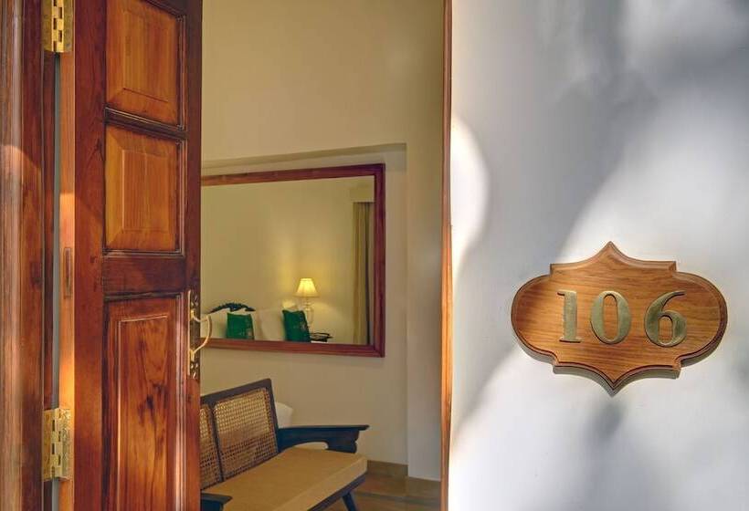 اتاق استاندارد, Saraca Hotel Lucknow