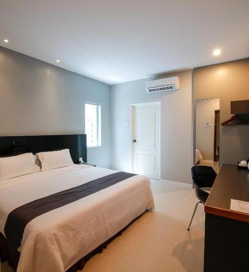 اتاق لوکس با تخت بزرگ, Art Cottage Boutique