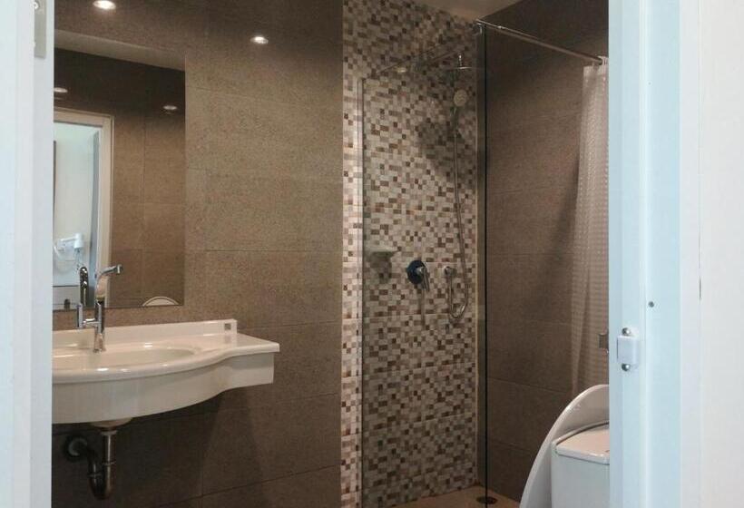 ویلای لوکس 1 خوابه, Chomphu Resort