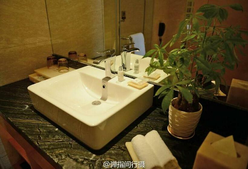 اتاق لوکس با تخت بزرگ, Felton Grand Hotel Chengdu
