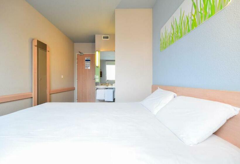 اتاق کلاسیک, Ibis Budget Nanterre La Defense