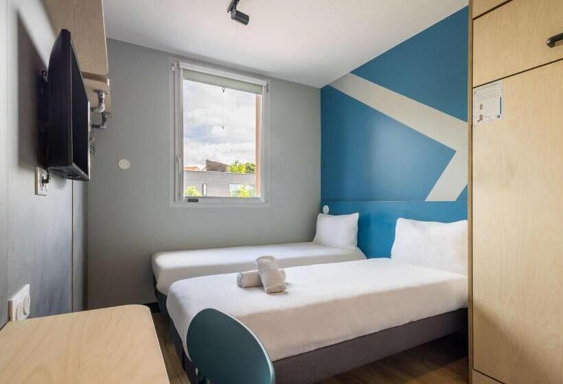 اتاق استاندارد سه نفره, Ibis Budget Nanterre La Defense