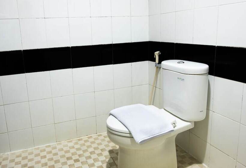 اتاق لوکس, Maktal