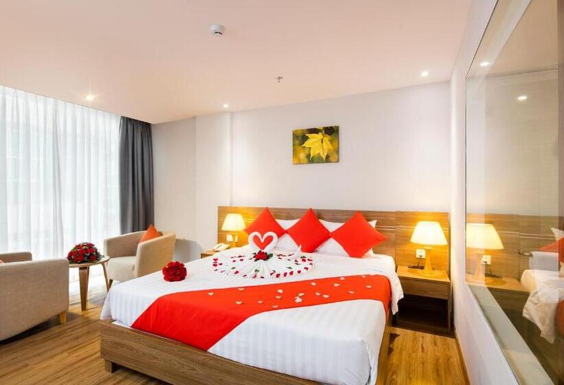 اتاق لوکس, Maple Leaf Hotel & Apartment