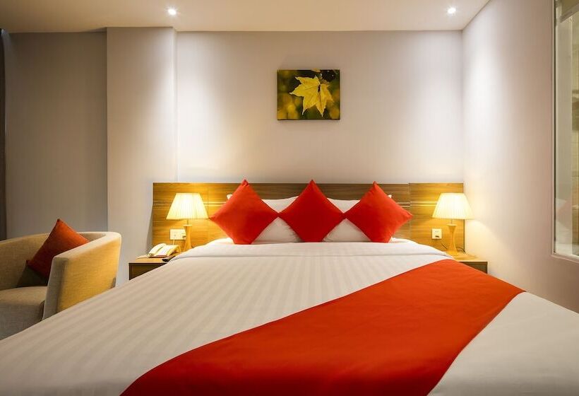 اتاق سوپریور با چشم‌انداز شهر, Maple Leaf Hotel & Apartment