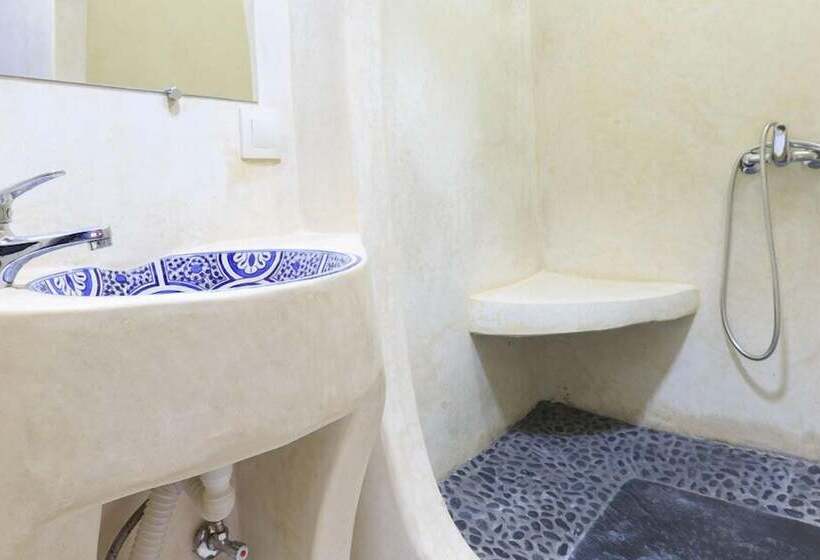 سوییت جونیور, Riad Zaitouna Chaouen