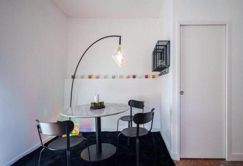 اتاق لوکس, Château De Beaugency, Junior Suite La Loge