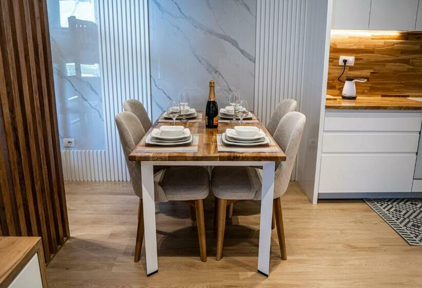 آپارتمان 2 خوابه, Sense Luxury Apartments
