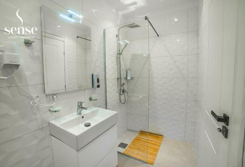 آپارتمان 2 خوابه, Sense Luxury Apartments
