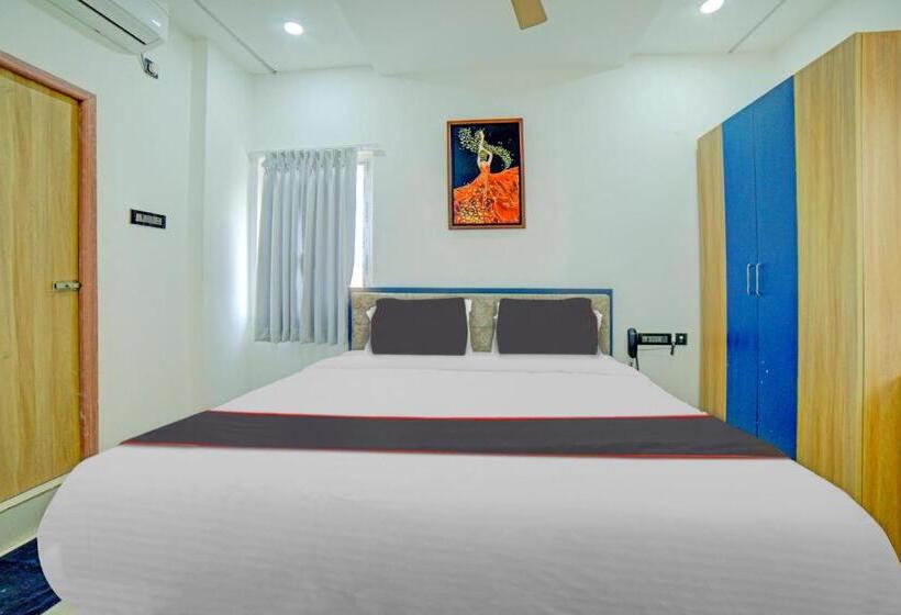 اتاق استاندارد, Super Collection O Hotel Lakeview Castle