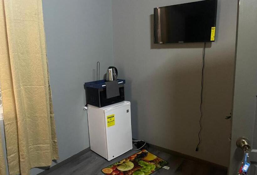 اتاق اکونومی, Jj Guest House