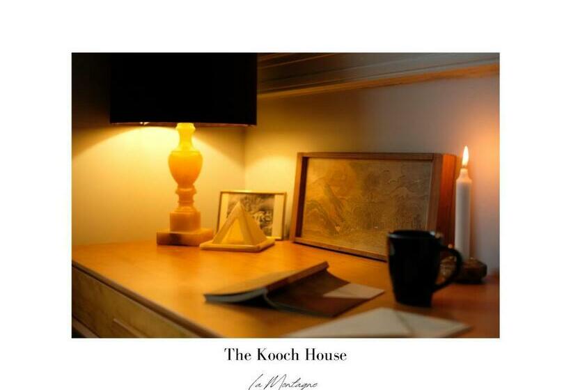 اتاق استاندارد با چشم‌انداز باغ, The Kooch House 1