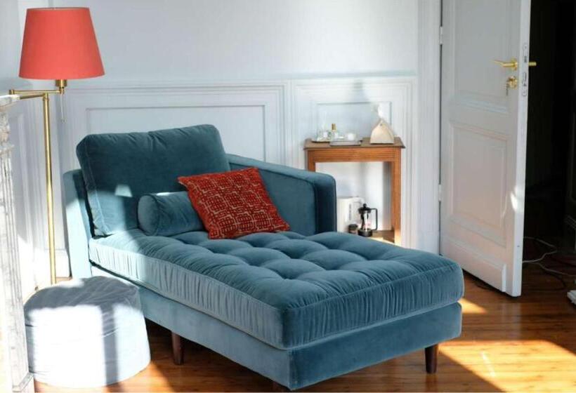 اتاق استاندارد با چشم‌انداز باغ, The Kooch House 1