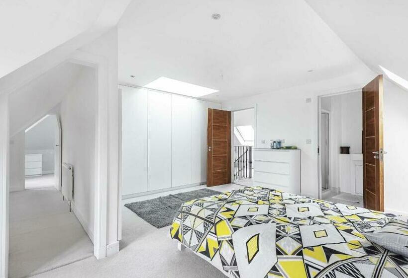 اتاق استاندارد, Heavenly London   Whetstone B&b