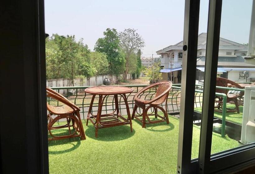 Номер Deluxe с Балконом, Vintage54 Hotel Ayutthaya