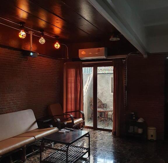 Номер Superior, Vintage54 Hotel Ayutthaya