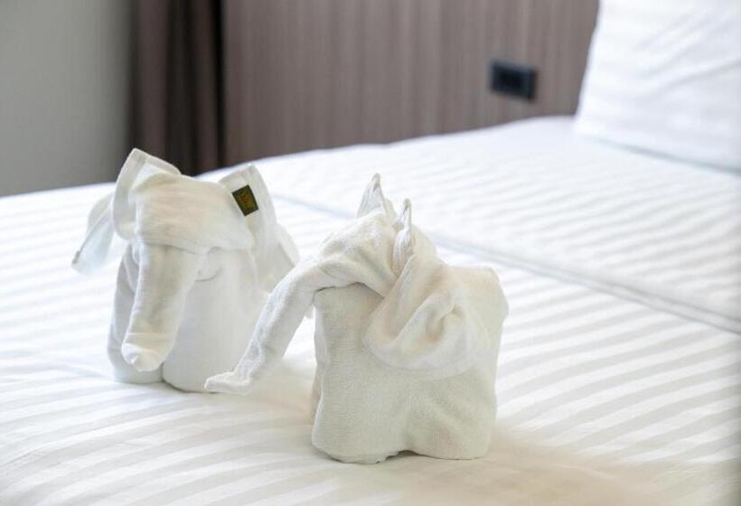 اتاق سوپریور, Ysw Hotel Lopburi