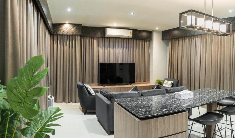 سوییت اجرایی, Ysw Hotel Lopburi