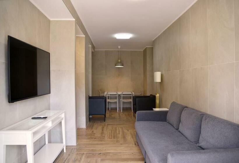 اتاق استاندارد با بالکن, La Maison Latina Guest House