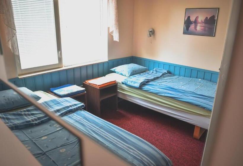 اتاق عادی, Metsa Hostel