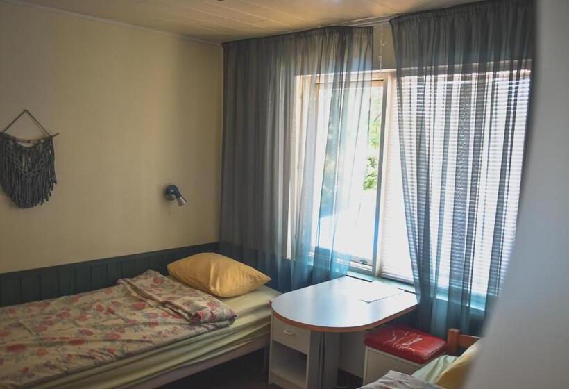 اتاق عادی, Metsa Hostel