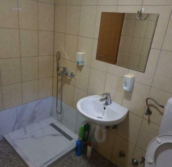 اتاق استاندارد, Guest House Star Gate