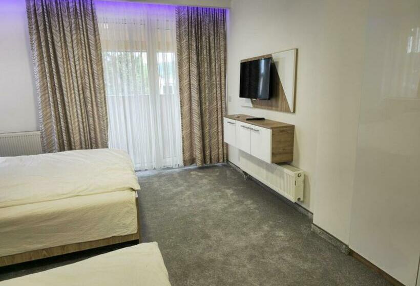 اتاق استاندارد, Guest House Star Gate