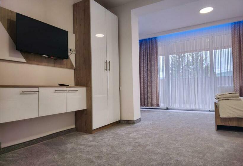 اتاق استاندارد, Guest House Star Gate
