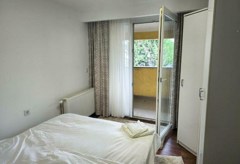 اتاق استاندارد, Guest House Star Gate