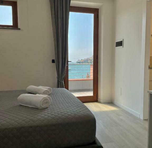 اتاق لوکس, Mirage Rooms & Apartments