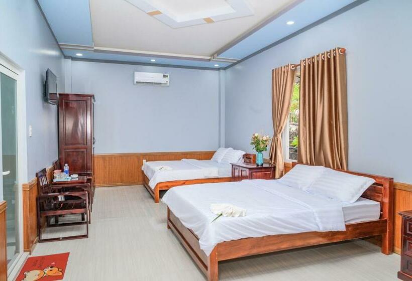 اتاق خانوادگی با چشم‌انداز باغ, Phu Quoc Hills Bungalow