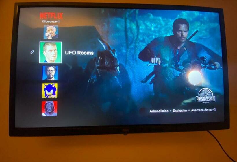 标准间, Ufo Rooms