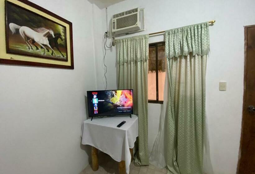 标准间带阳台, Ufo Rooms