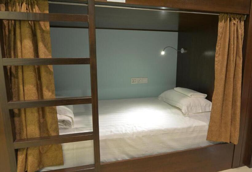 Cama en Habitación Compartida, Sri Packers   Klia